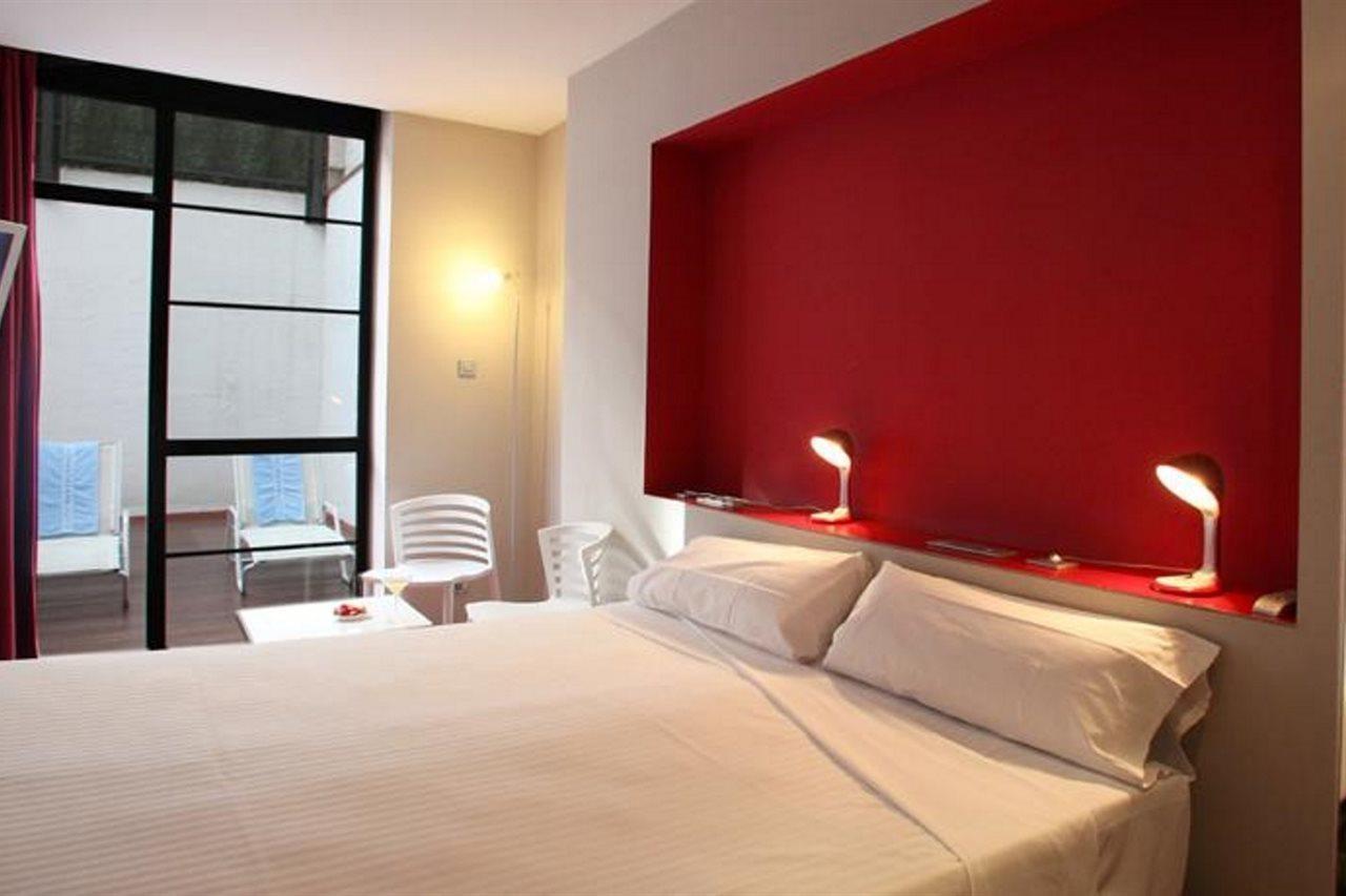 Ciutat Vella 3*